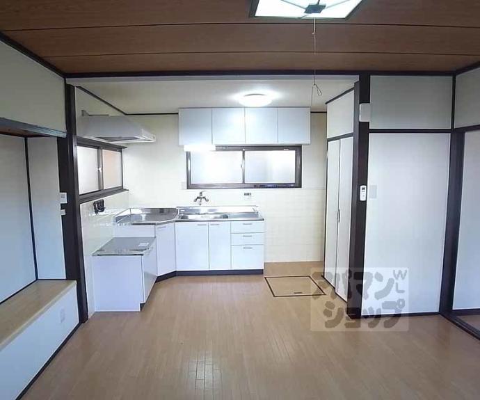 【紫野上野町22-2貸家】間取