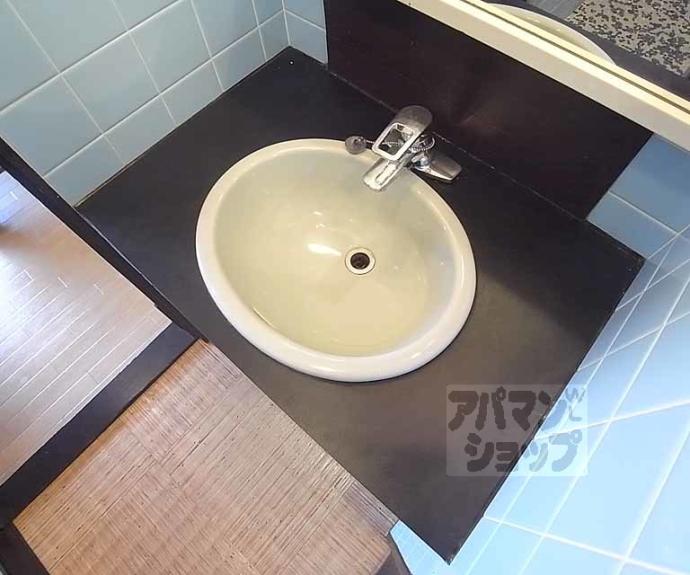 【紫野上野町22-2貸家】間取