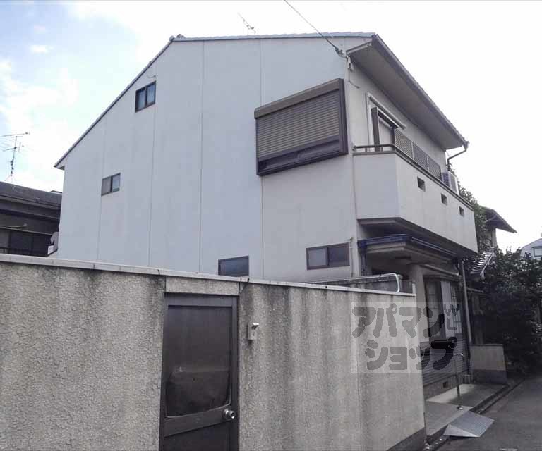 小山花ノ木町３８－２貸家