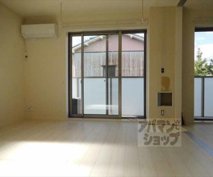 【シャーメゾン紫野】間取