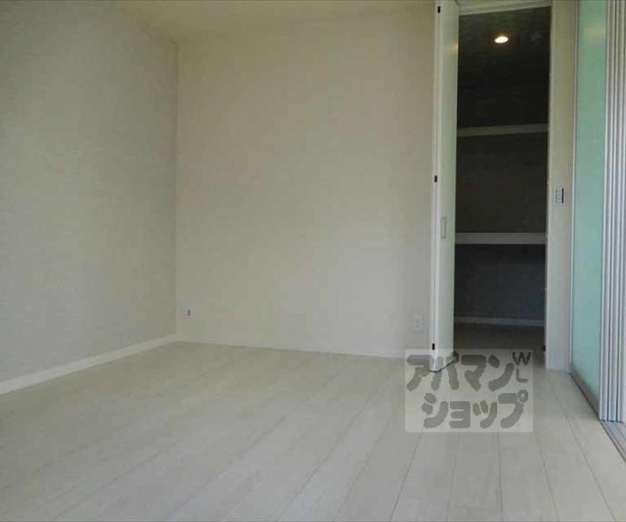 【シャーメゾン紫野】間取