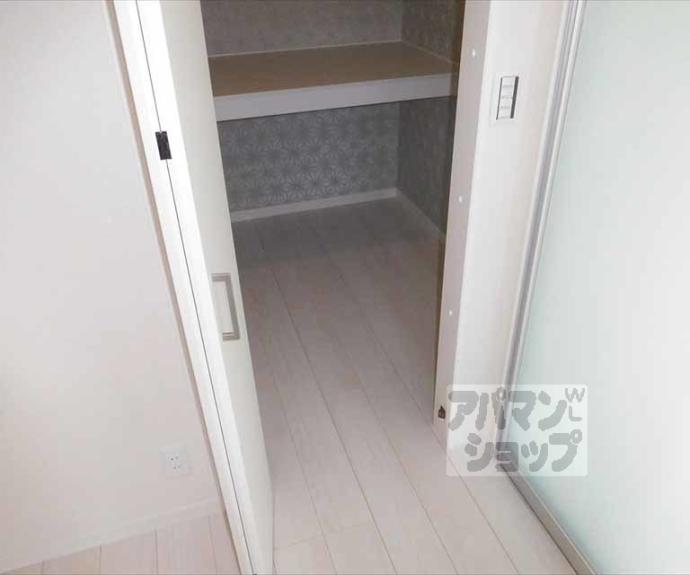 【シャーメゾン紫野】間取