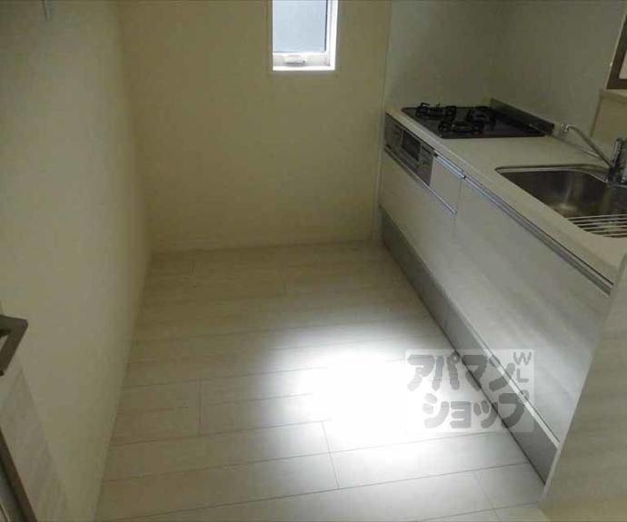 【シャーメゾン紫野】間取