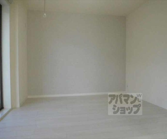 【シャーメゾン紫野】間取