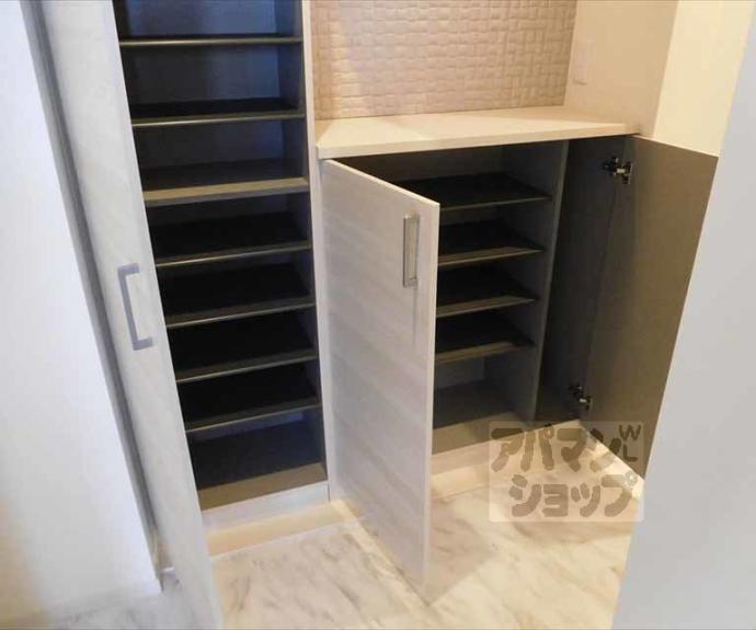 【シャーメゾン紫野】間取