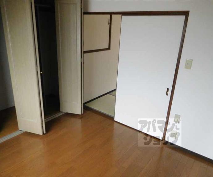 【紫野西土居町1-64貸家】間取