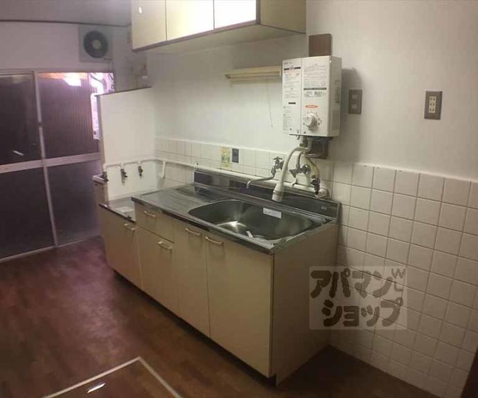 【鷹峯黒門町１２－９貸家】間取