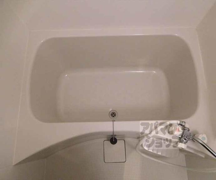 【ＧＲＡＮＤ　ＦＩＲＳＴ鞍馬口】間取