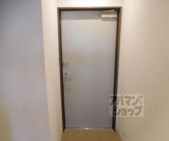 【ＧＲＡＮＤ　ＦＩＲＳＴ鞍馬口】間取