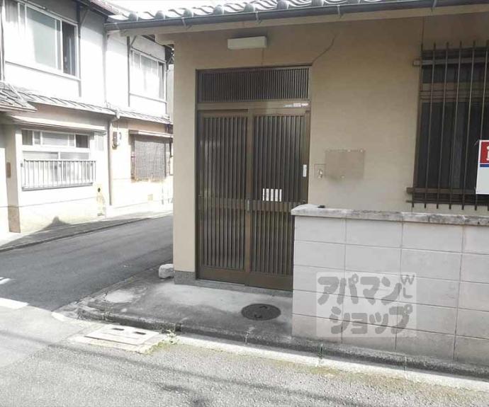 【紫野東舟岡町16貸家】間取
