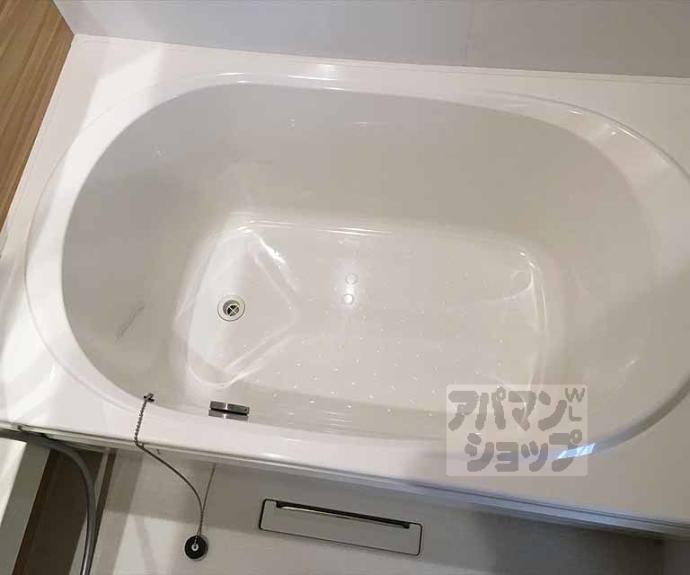 【シャーメゾン　ノア】間取