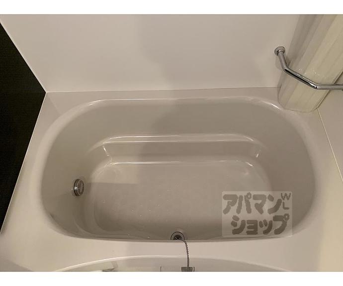 【アドバンス京都北大路レフィナード】間取