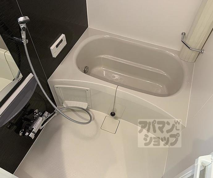 【アドバンス京都北大路レフィナード】間取