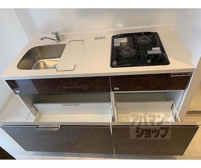 【アドバンス京都北大路レフィナード】間取