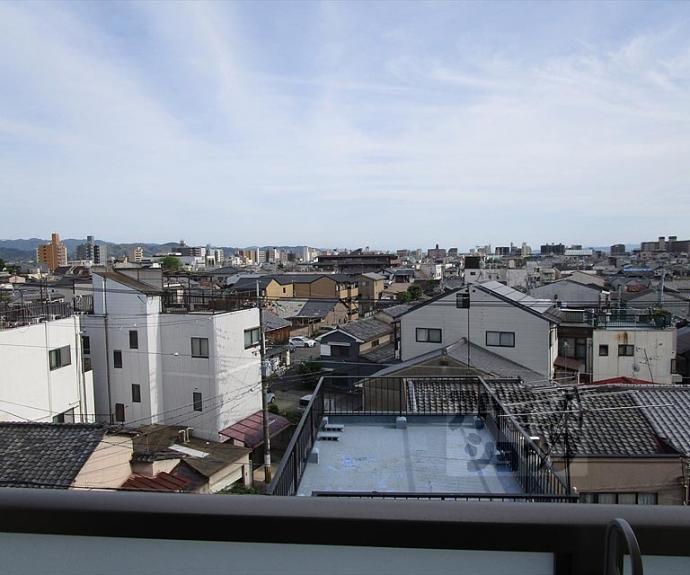 【アドバンス京都北大路レフィナード】間取