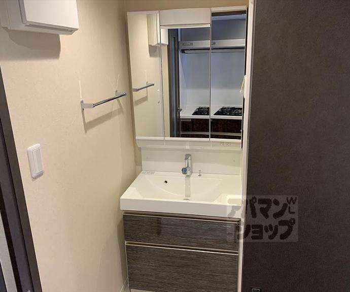 【アドバンス京都北大路レフィナード】間取