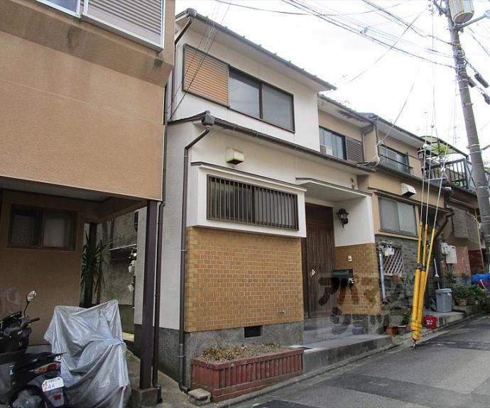 【大宮西野山町16-70貸家】間取