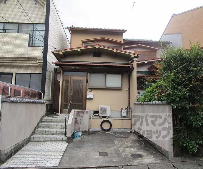 【衣笠西開キ町２３－３貸家】間取