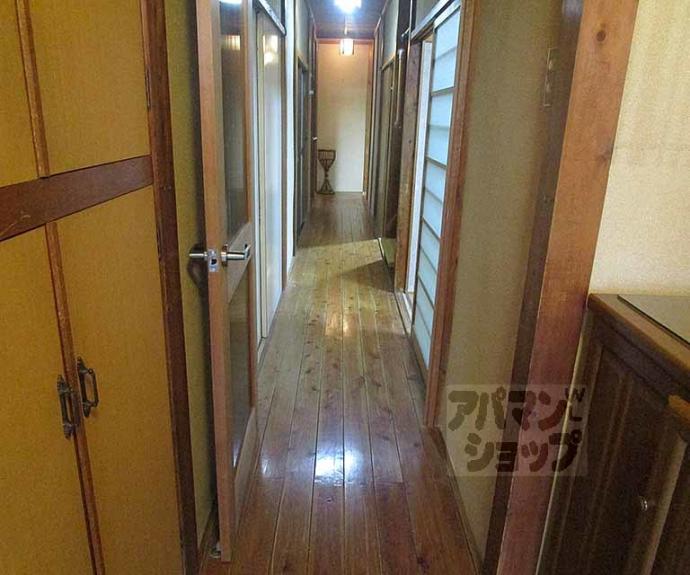 【衣笠西開キ町２３－３貸家】間取