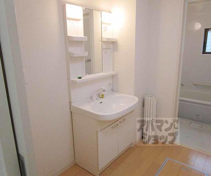 【紫野上築山町３７貸家】間取