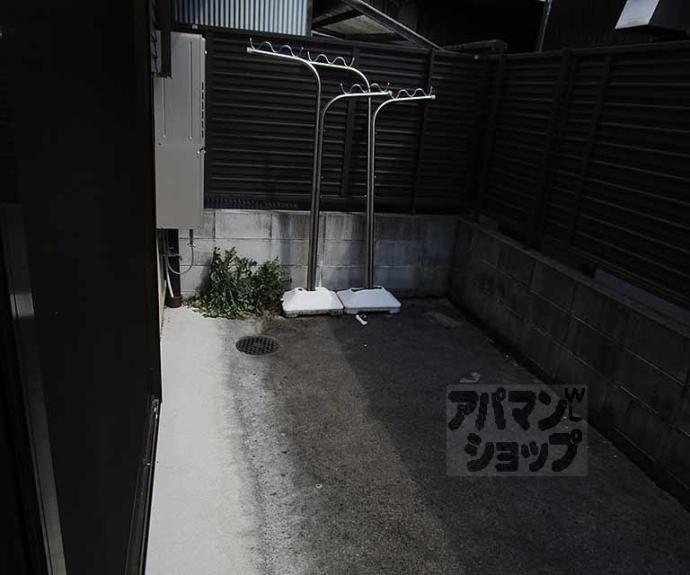 【紫野上築山町３７貸家】間取