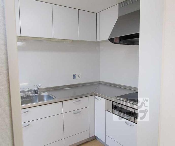 【紫野上築山町３７貸家】間取