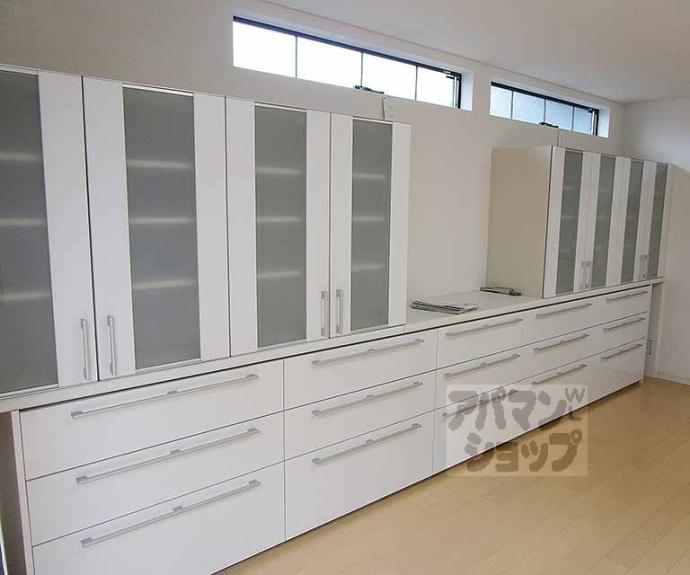 【紫野上築山町３７貸家】間取