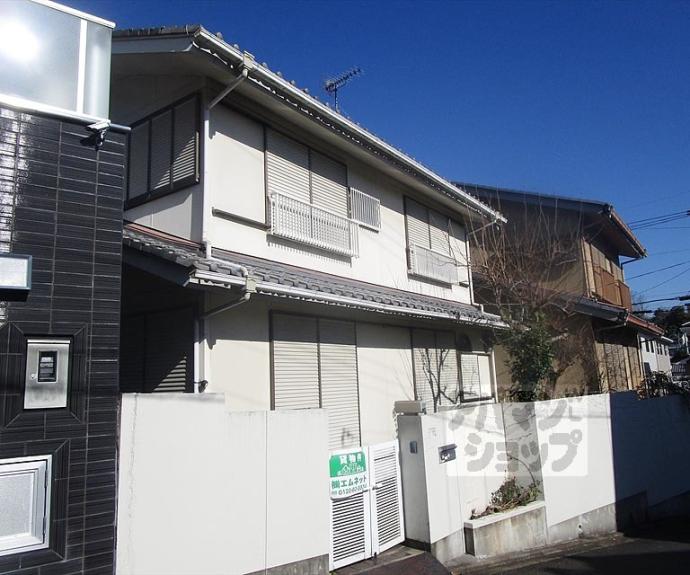 【衣笠開キ町１０４－２貸家】間取