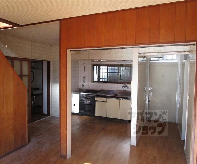 【衣笠開キ町１０４－２貸家】間取