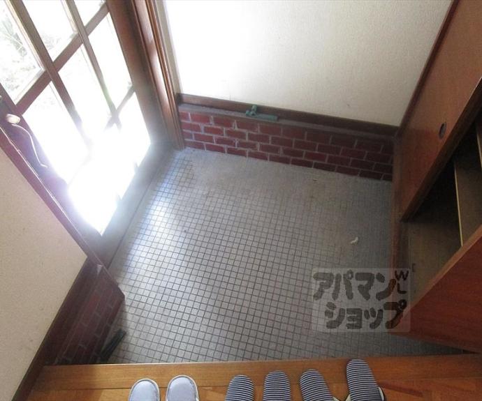 【衣笠開キ町１０４－２貸家】間取