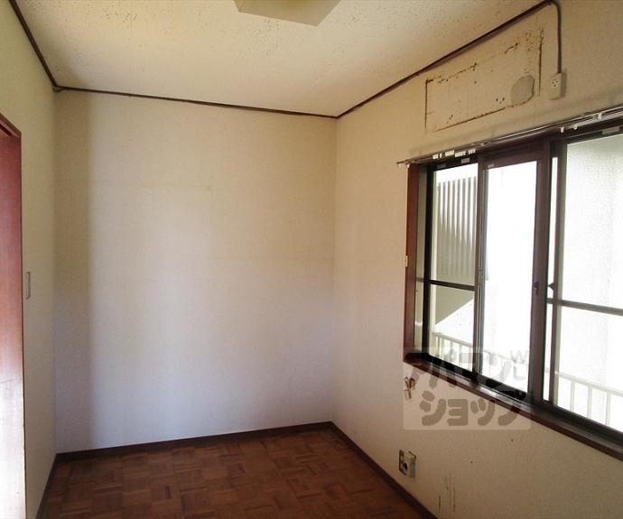 【衣笠開キ町１０４－２貸家】間取