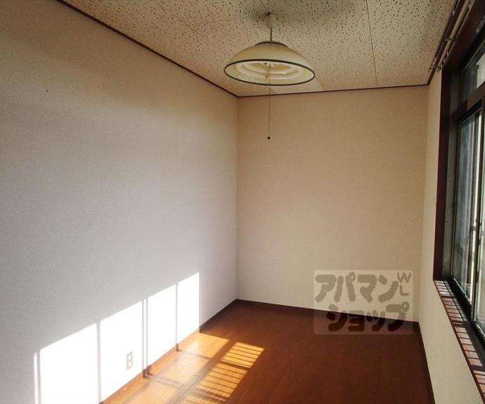 【衣笠開キ町１０４－２貸家】間取