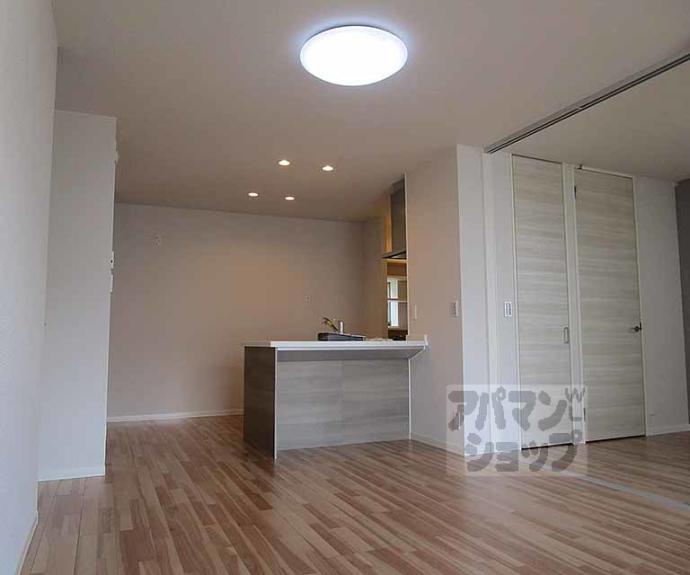 【シャーメゾン初音】間取