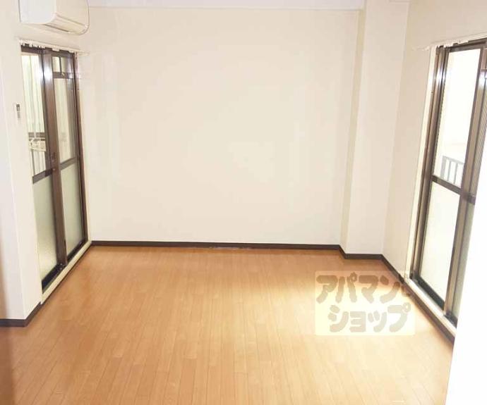 【スクエアＦ】間取