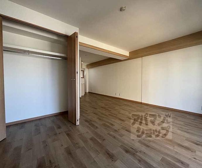 【小山マンション】