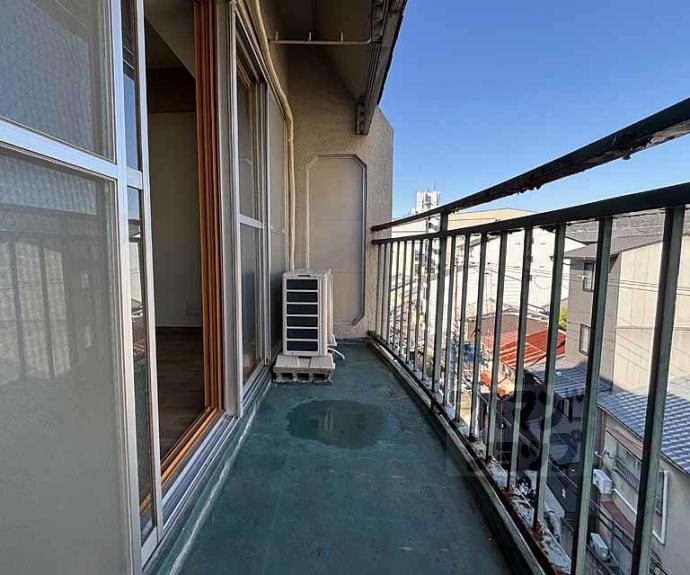 【小山マンション】