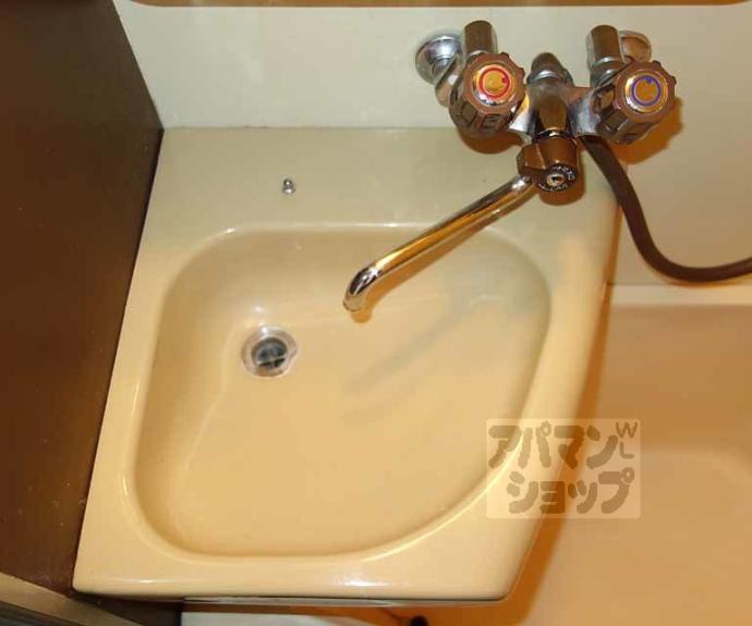 【朝日プラザ鴨川】間取