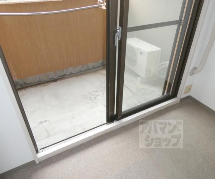 【朝日プラザ鴨川】間取