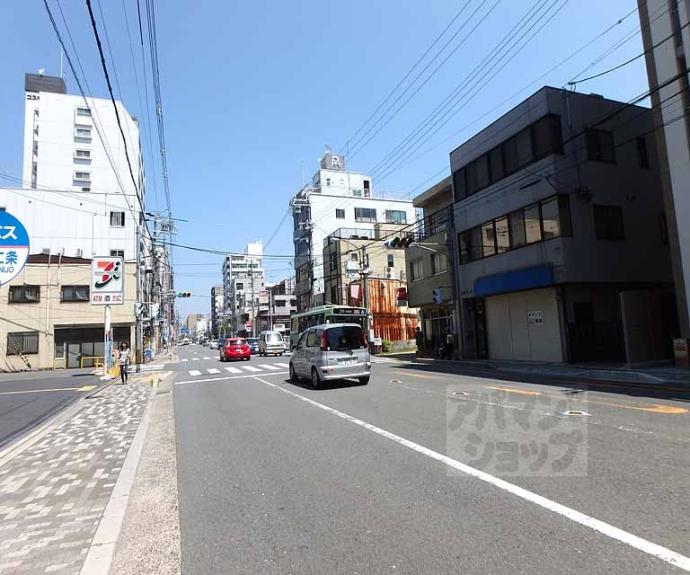 【ライオンズマンション聚楽二条】間取