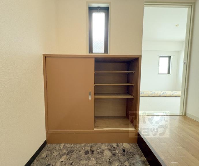 【ライオンズマンション聚楽二条】間取
