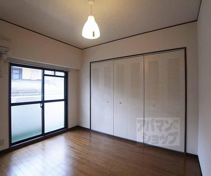 【パレロイヤル西陣】間取