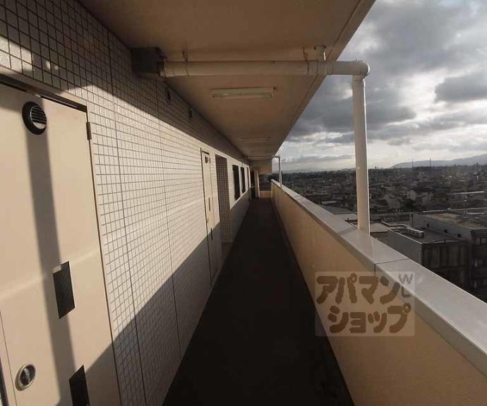 【パレロイヤル西陣佐わらび】間取