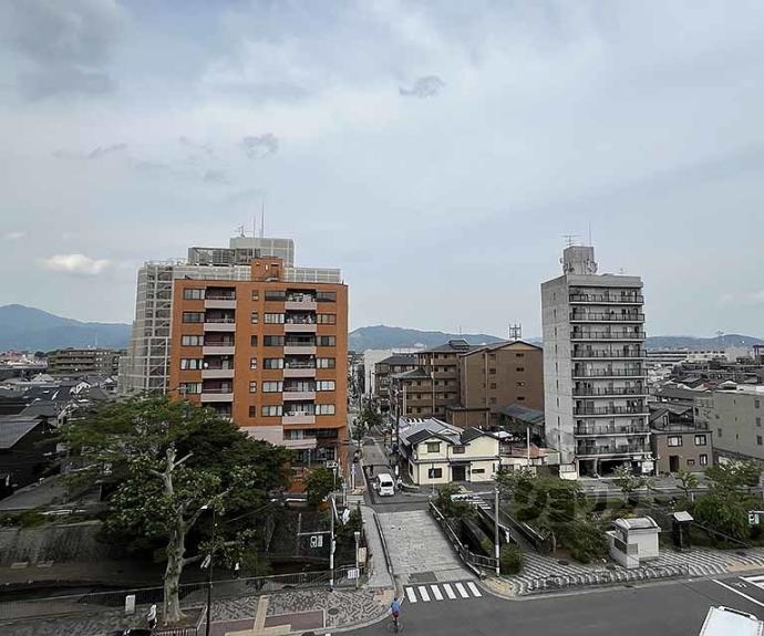 【パレロイヤル西陣佐わらび】間取