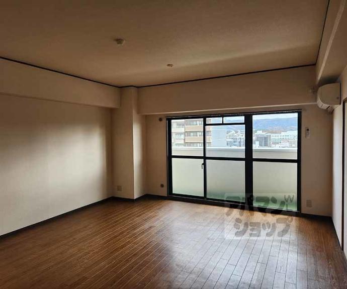 【パレロイヤル西陣佐わらび】間取