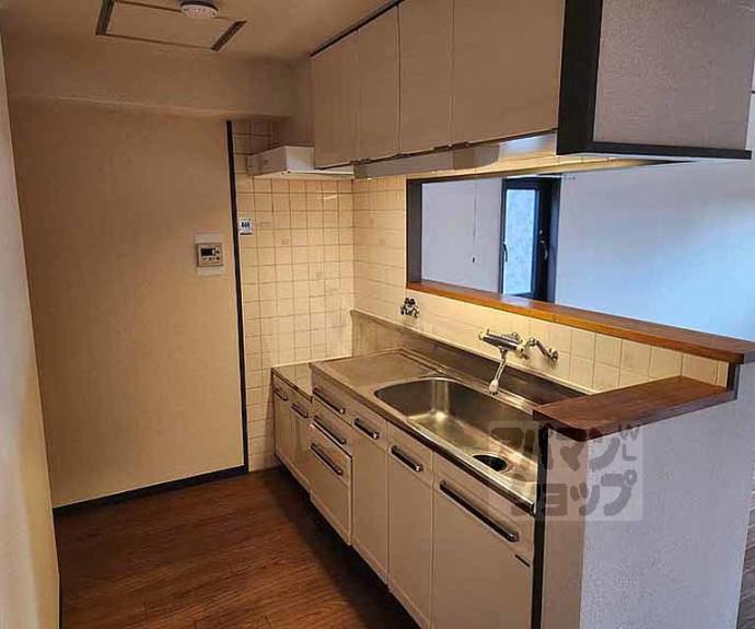 【パレロイヤル西陣佐わらび】間取