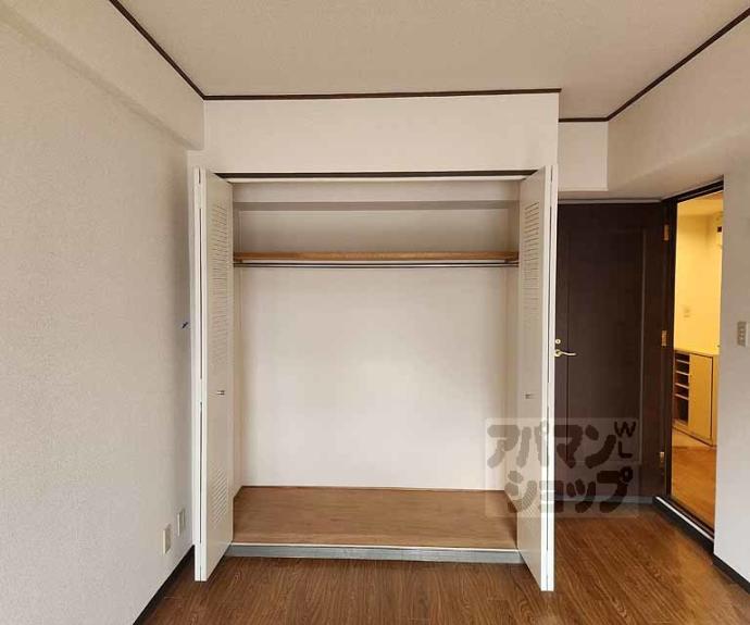 【パレロイヤル西陣佐わらび】間取