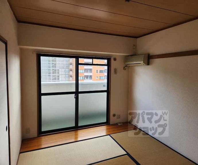 【パレロイヤル西陣佐わらび】間取