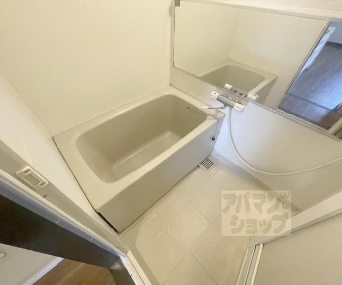 【パレロイヤル西陣】間取