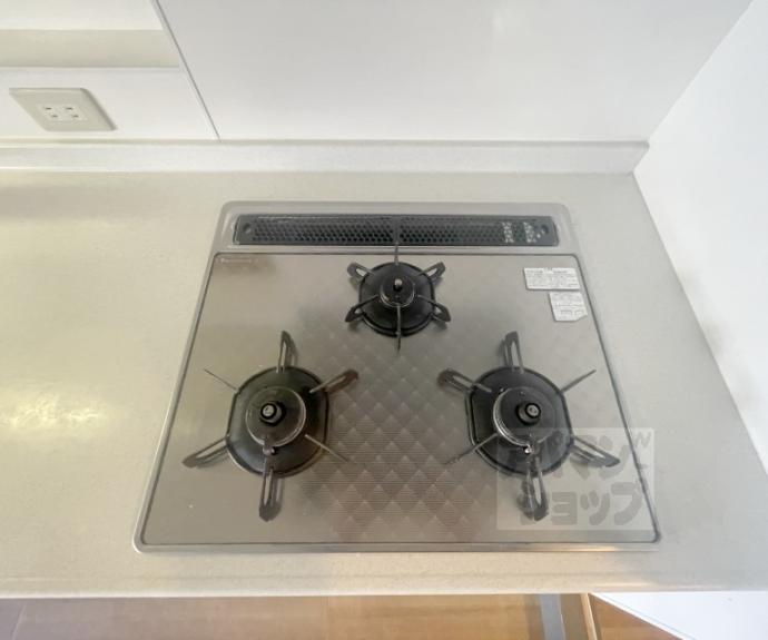 【パレロイヤル西陣】間取