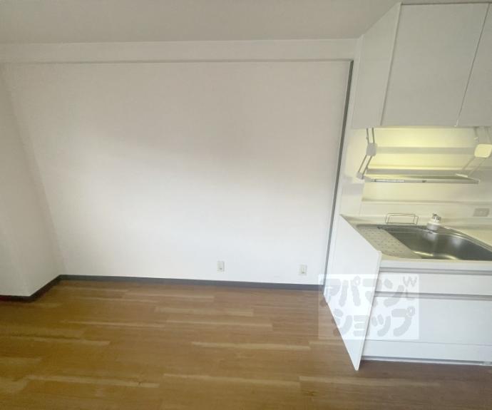 【パレロイヤル西陣】間取